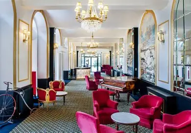 Gallia & Londres hotel bar